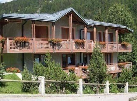 Residence Orsa Maggiore Madonna di Campiglio Exterior photo