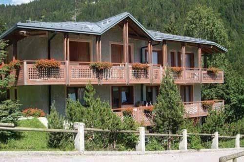 Residence Orsa Maggiore Madonna di Campiglio Exterior photo