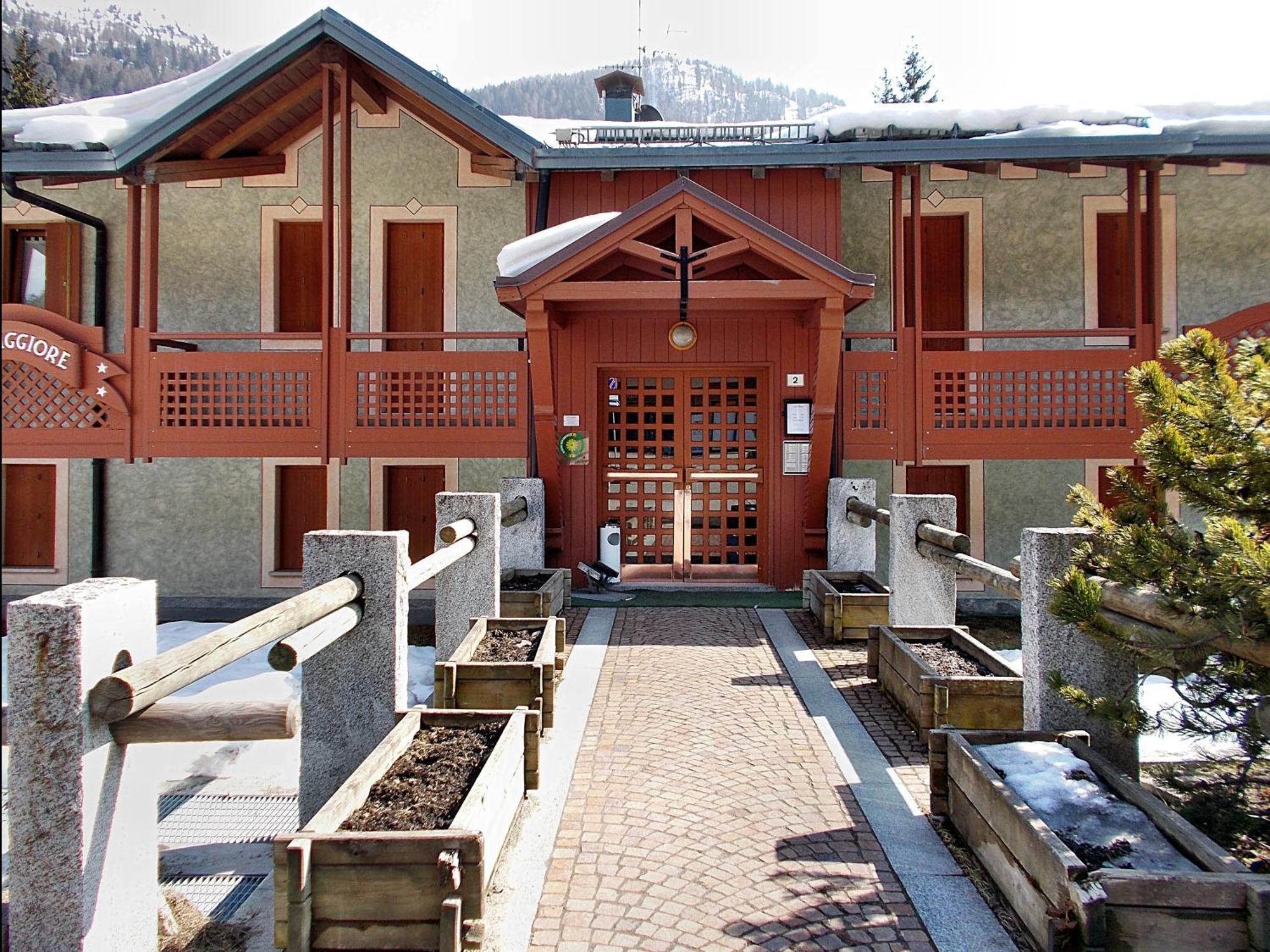 Residence Orsa Maggiore Madonna di Campiglio Exterior photo
