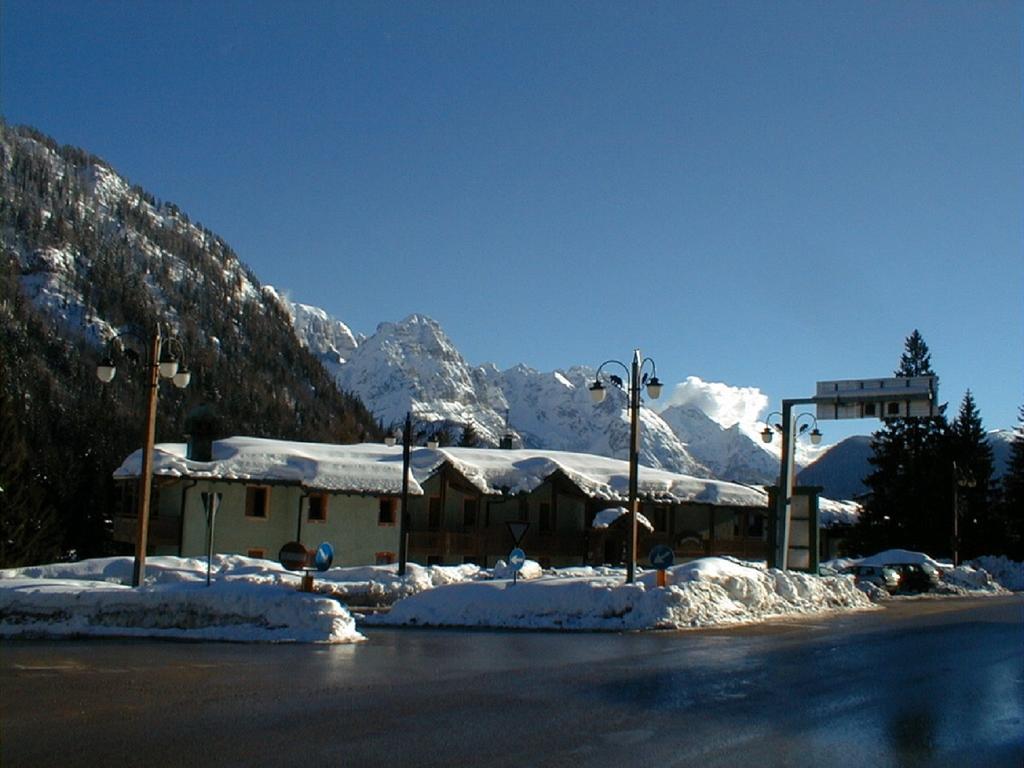 Residence Orsa Maggiore Madonna di Campiglio Exterior photo